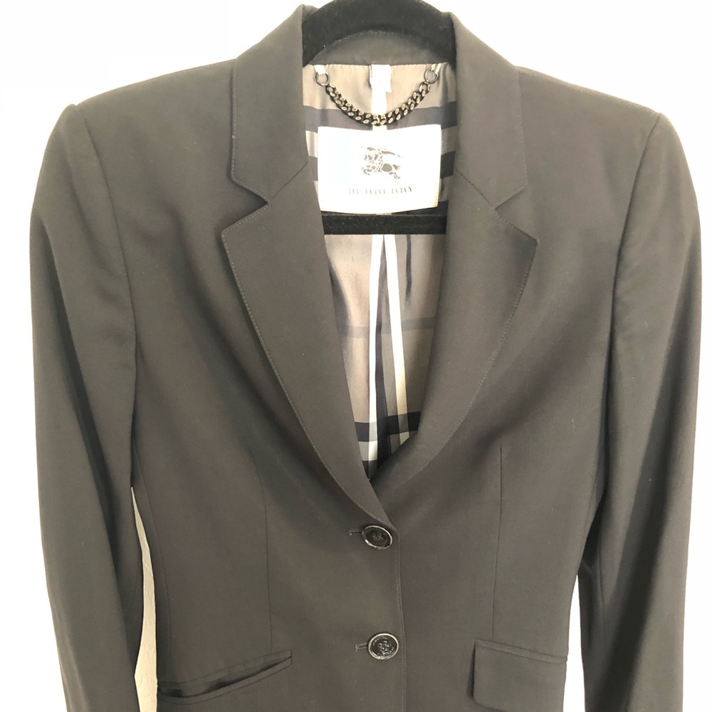 Burberry suit jacket size 4